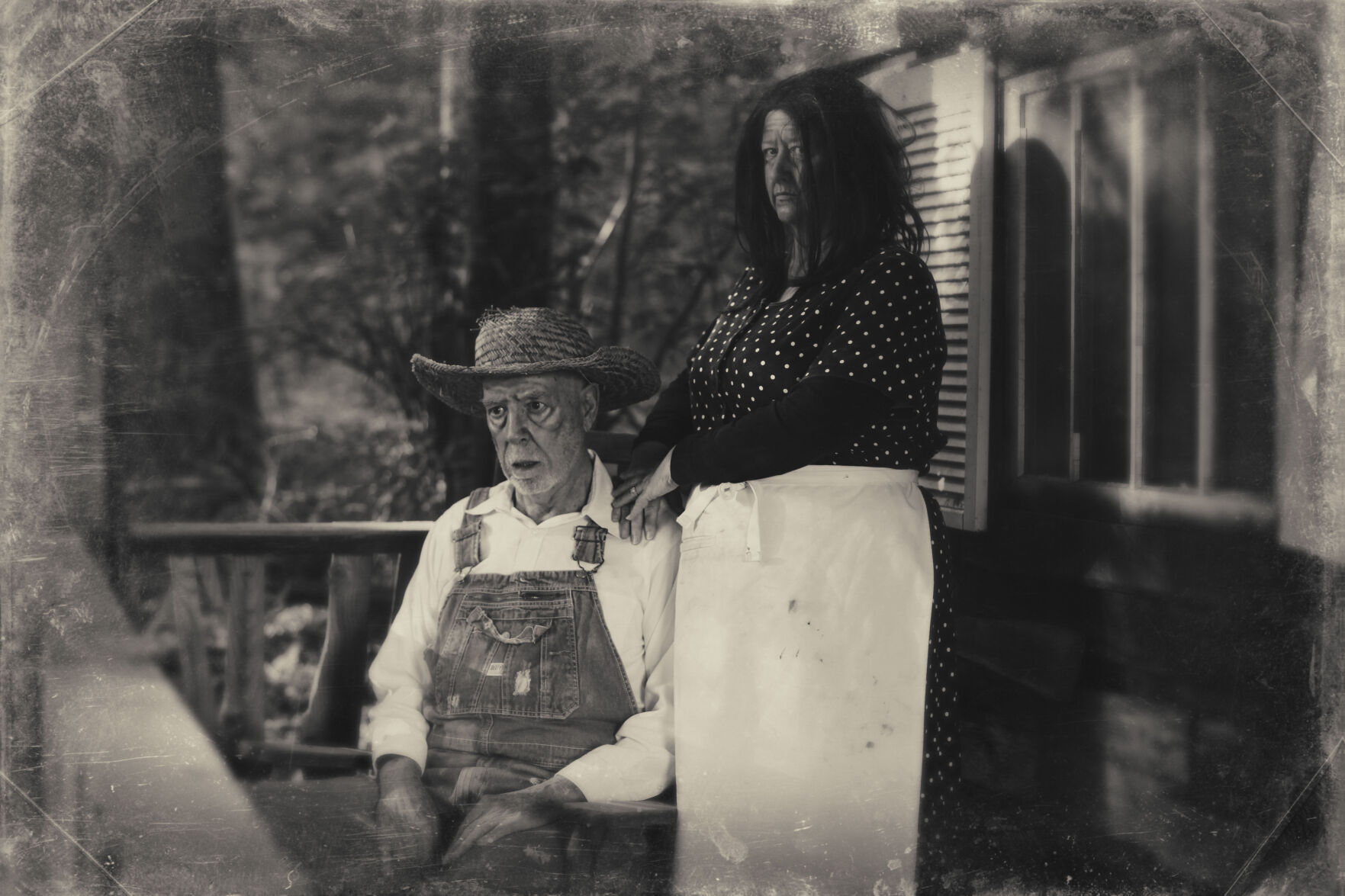 Mama and Papa Lively